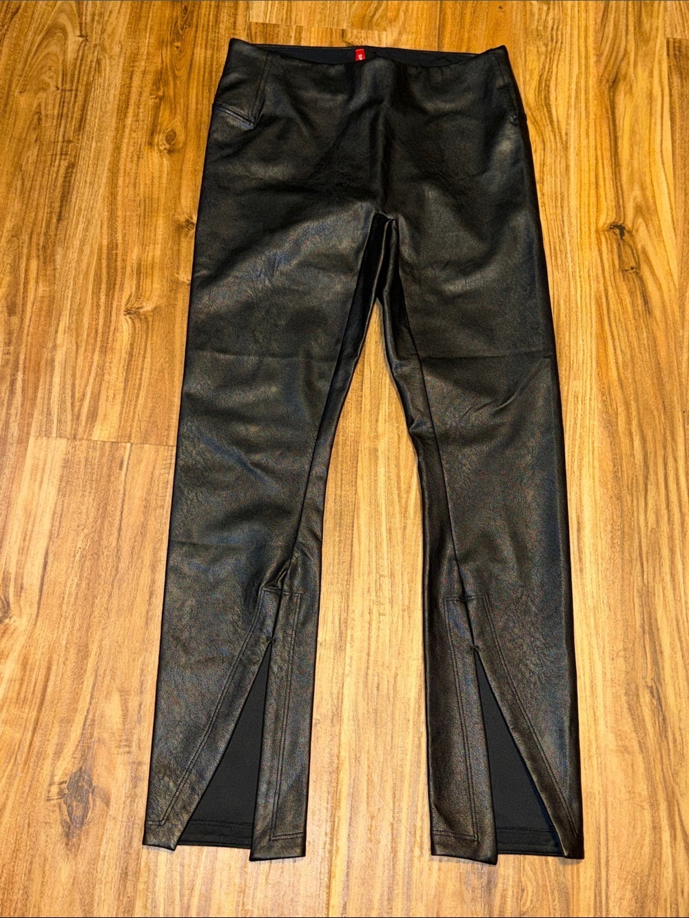 SPANX women medium 8 10 Black Faux vegan Leather Leggings pants split front hems